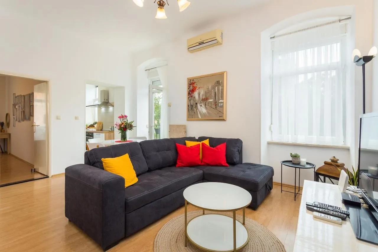Lägenhet Apartman Lussi Pula Kroatien